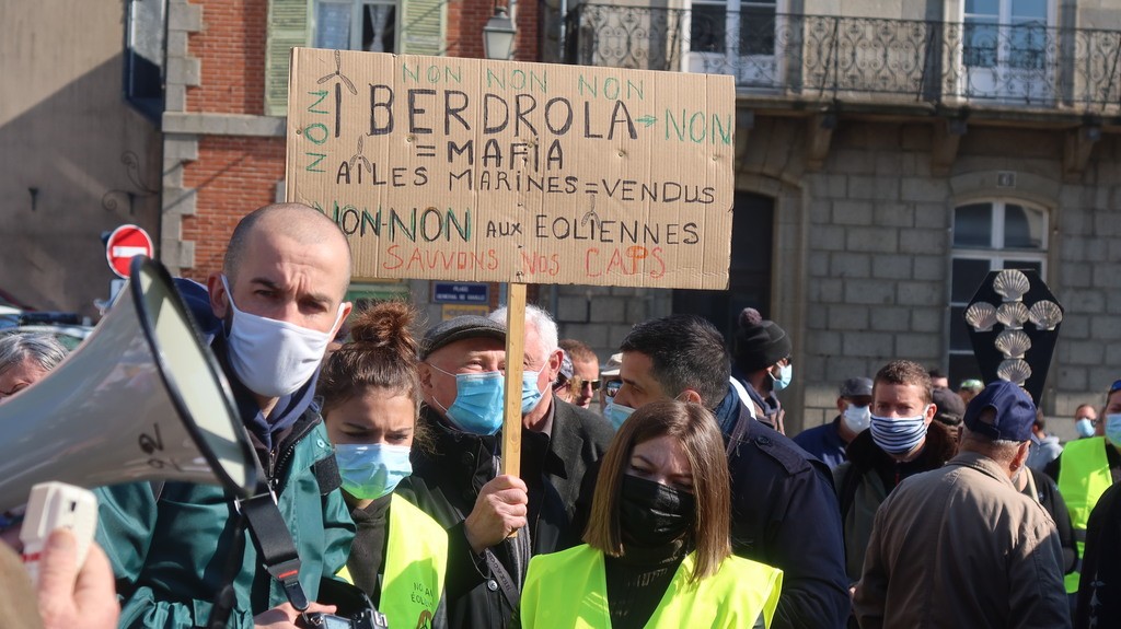 3 mai manif eoliennes 11 