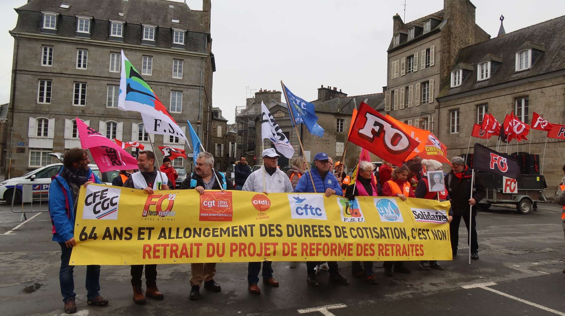 8 mars sb manif syndicale 10 