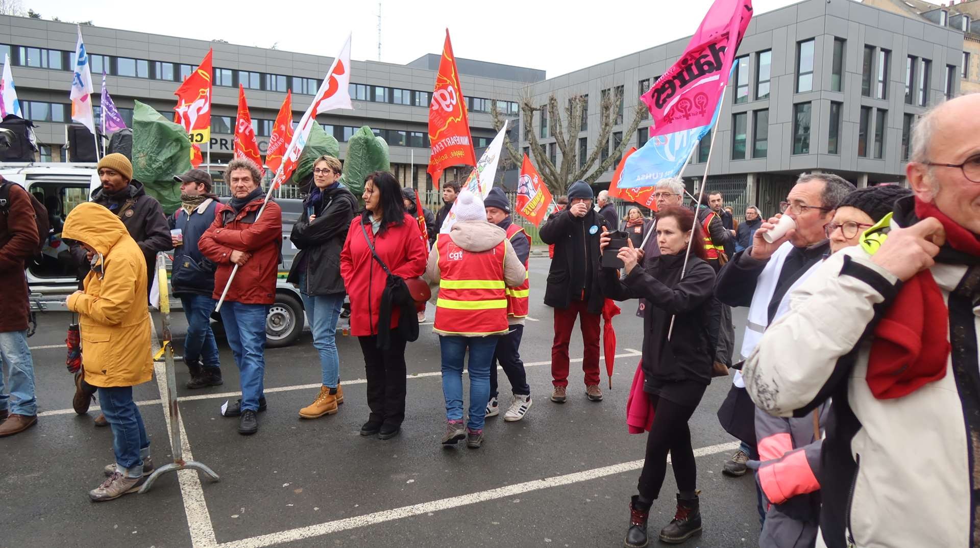 8 mars sb manif syndicale 13 