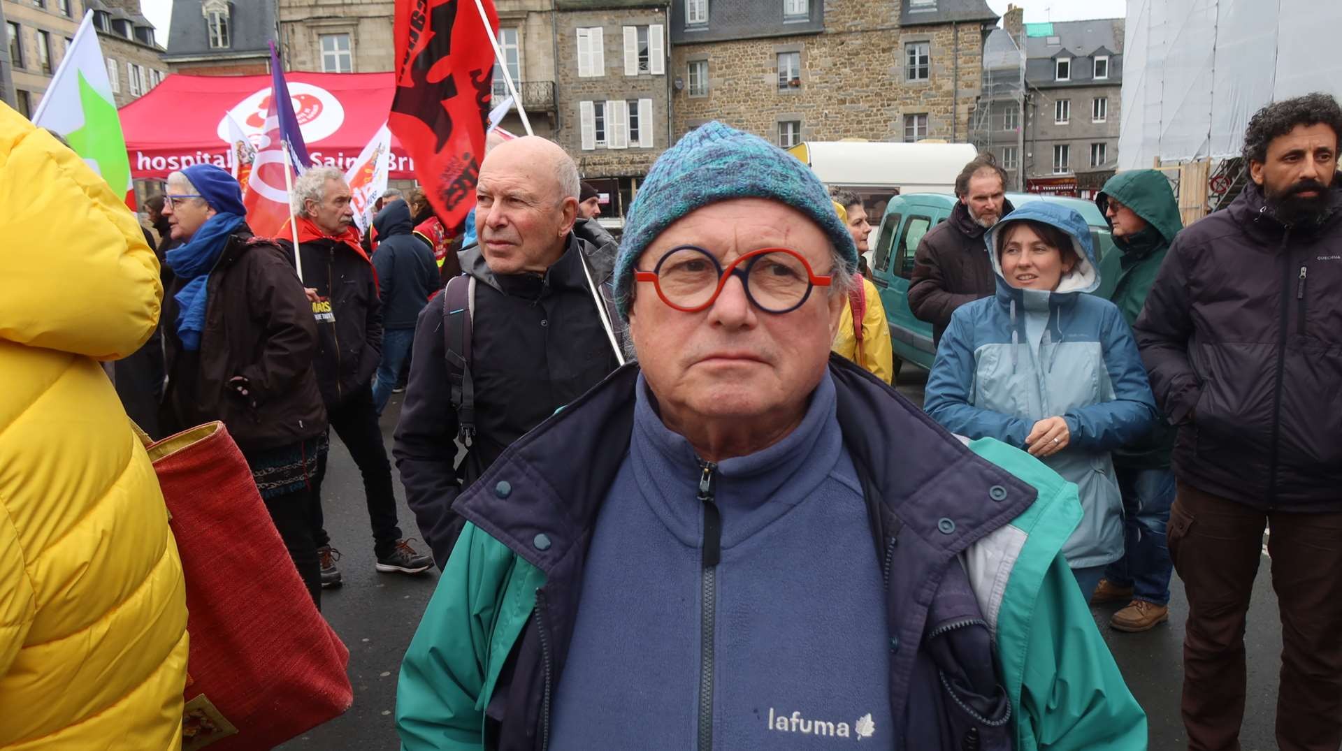 8 mars sb manif syndicale 15 