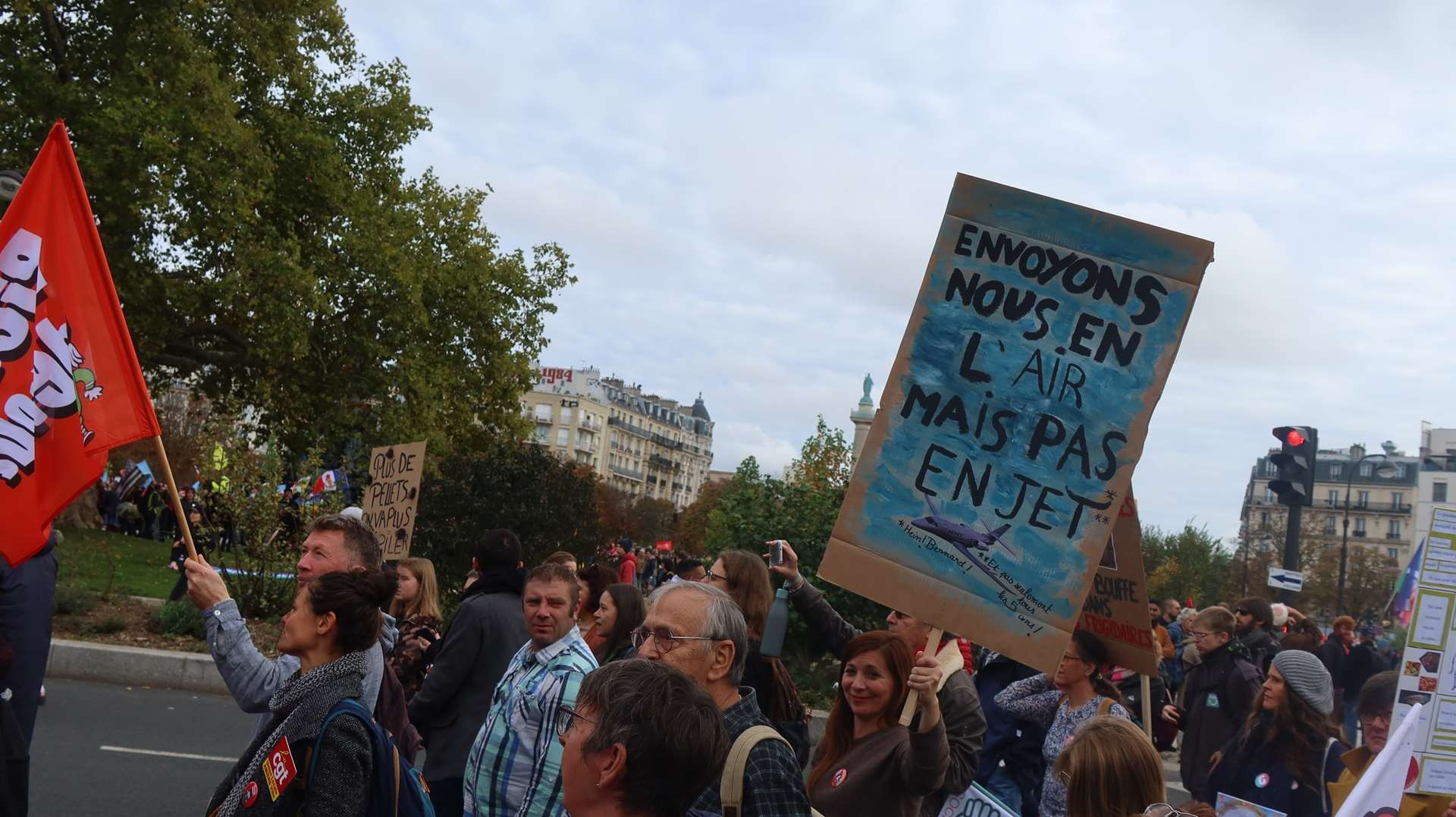 16 oct Paris les pancartes