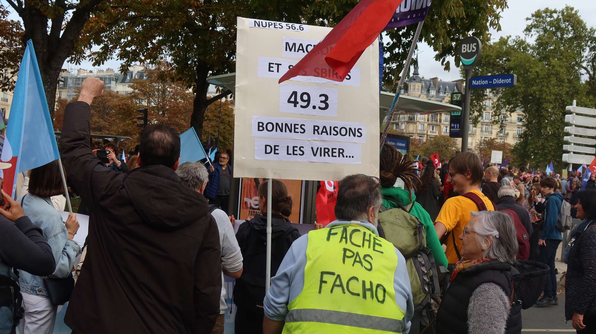 16 oct Paris les pancartes